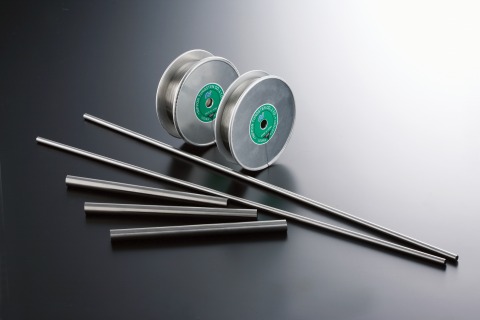 �����u�f�����i